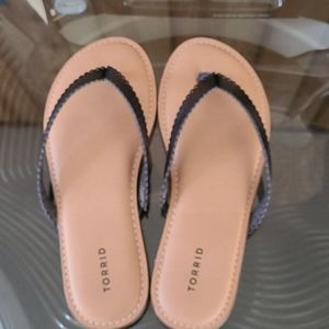 Torrid Sandals Size 9.5 ww